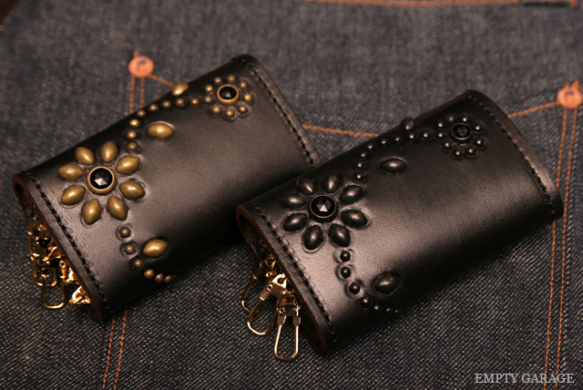 HTC BLACK Leather Key Case Flower Black/Black ウエスコ ホワイツ 