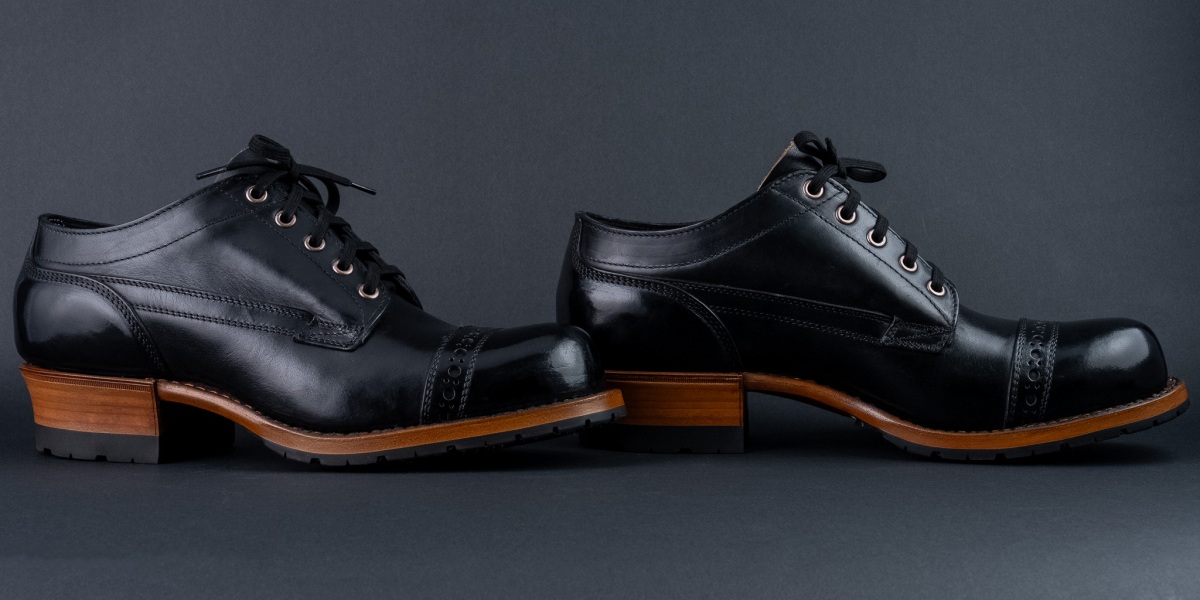 ホワイトプラットフォームブーツ 100 ホワイツブーツ MFG] WHITE'S BOOTS W300 LOW CUT Black